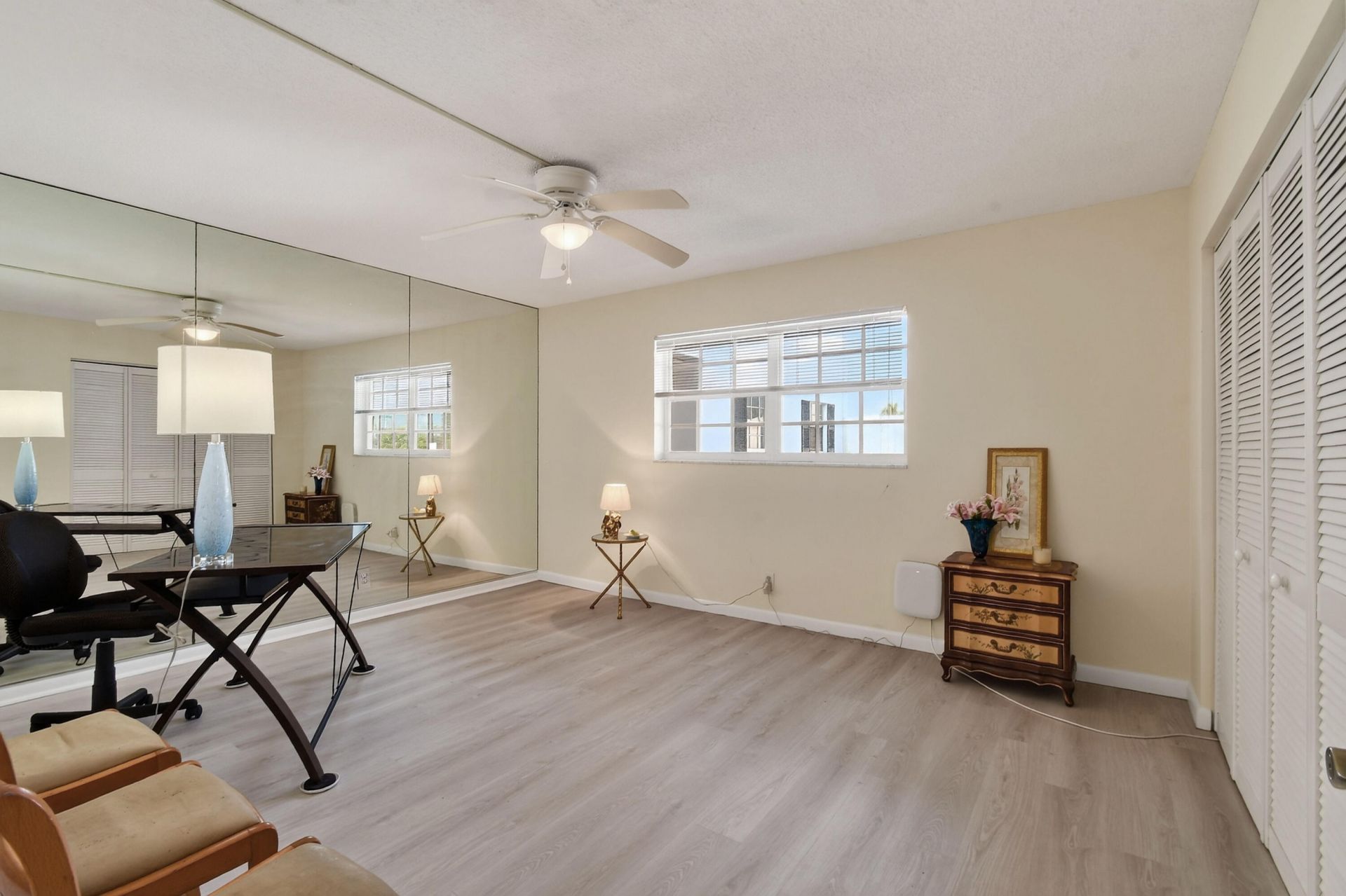 907 Marina Drive, Unit 306, North Palm Beach, FL 33408 Photo
