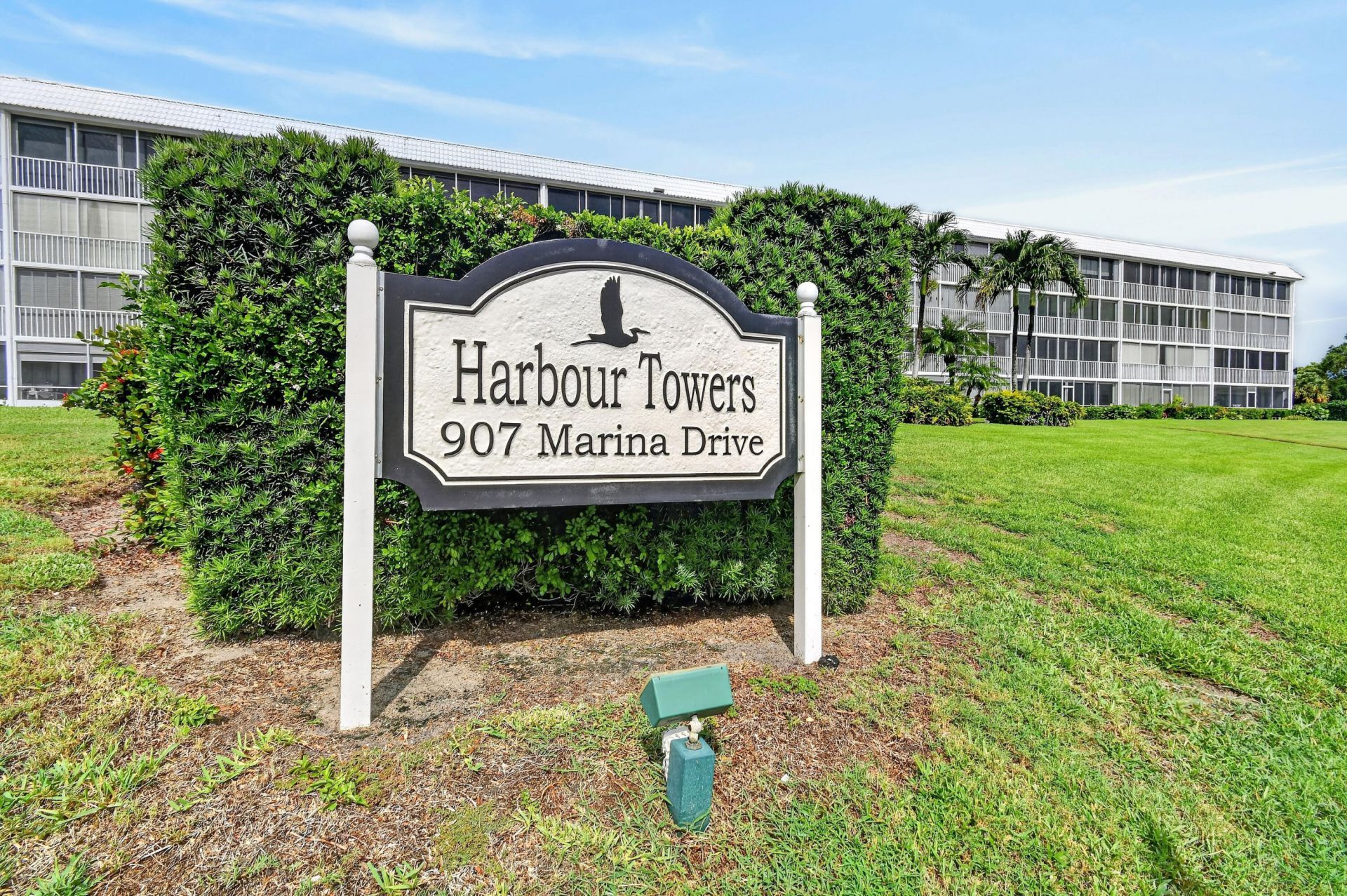 907 Marina Drive, Unit 306, North Palm Beach, FL 33408 Photo