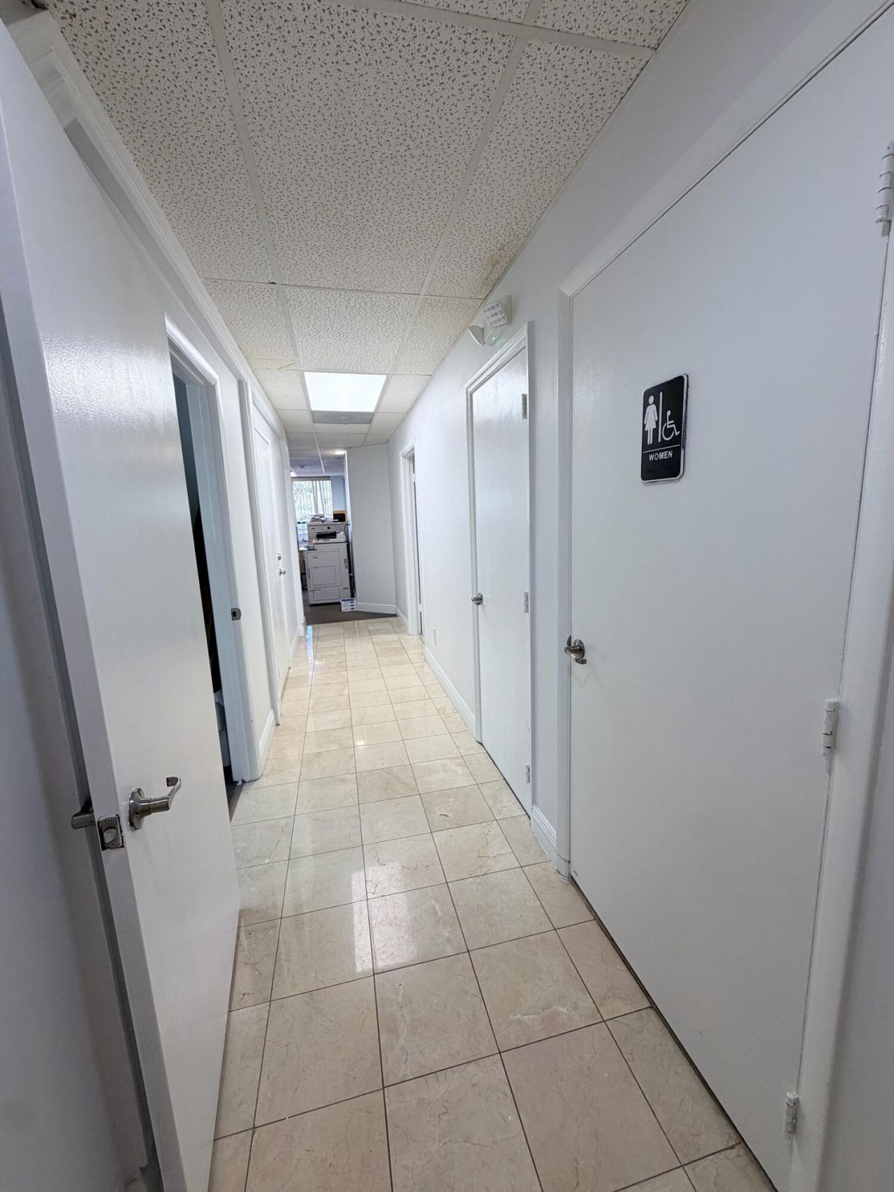 8010 N University Drive, Tamarac, FL 33321 Photo