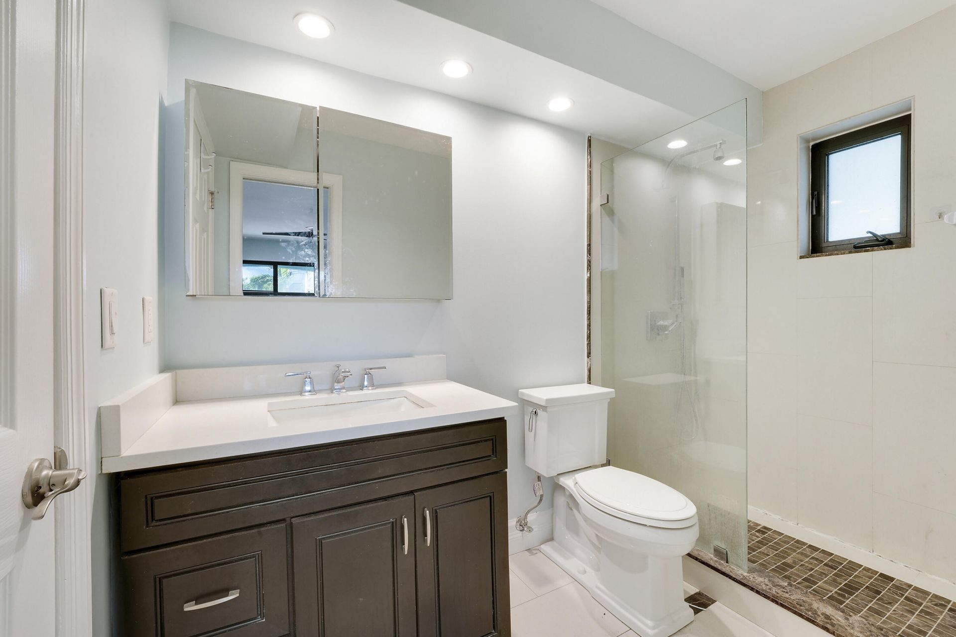 360 Wilma Circle, Riviera Beach, FL 33404 Photo