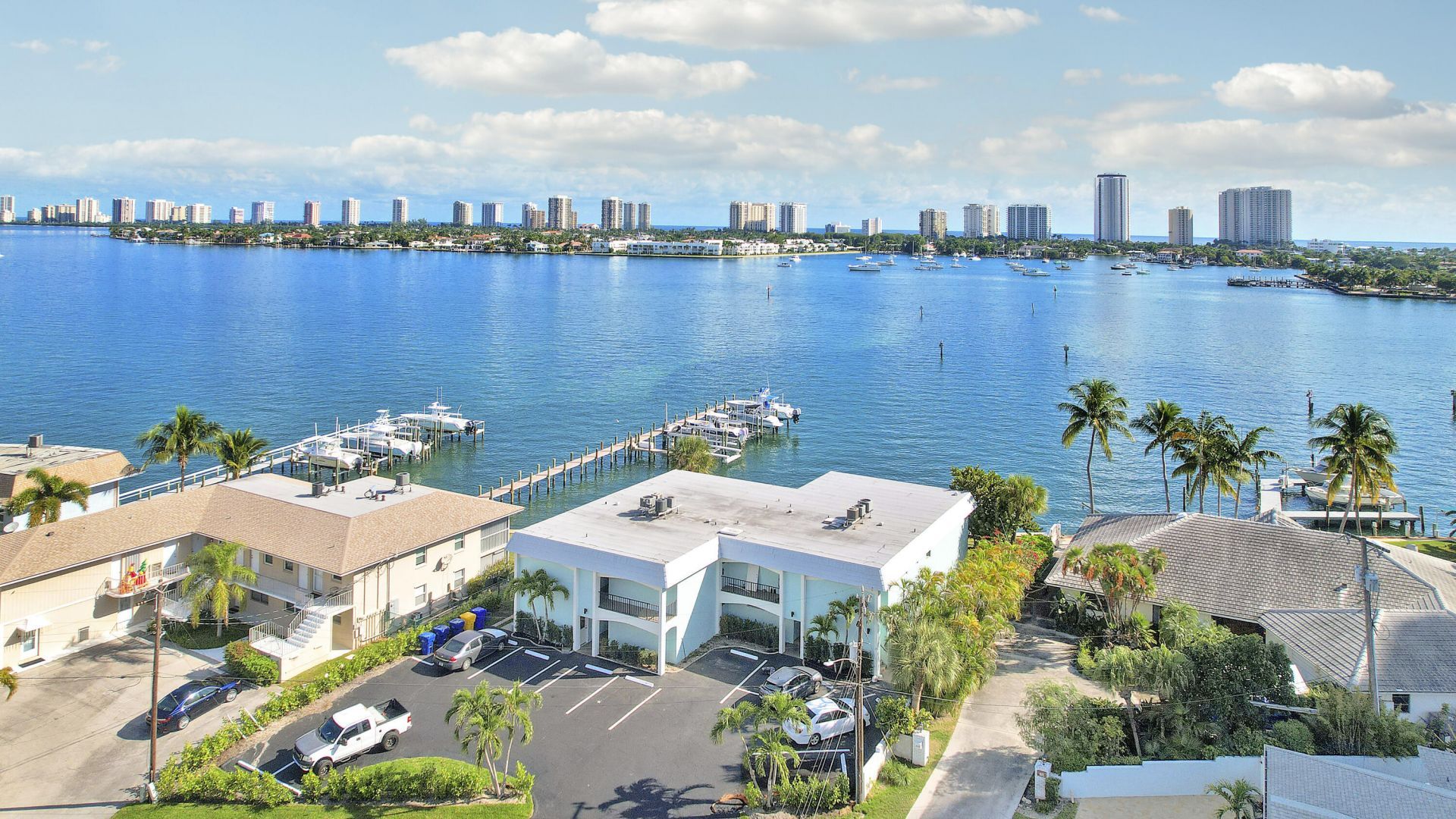 360 Wilma Circle, Riviera Beach, FL 33404 Photo