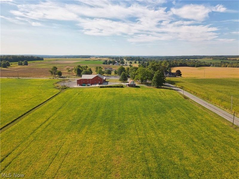 5984 W South Range Road, North Lima, OH 44452 Photo 2