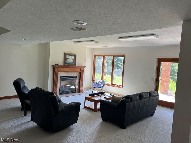 1154 Pine Bluff Drive NE, New Philadelphia, OH 44663 Photo 9