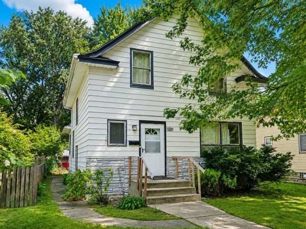 3345 33rd Avenue S, Minneapolis, MN 55406