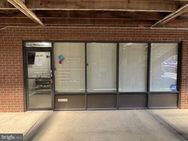 77 W LEE STREET, Unit 102, WARRENTON, VA 20186