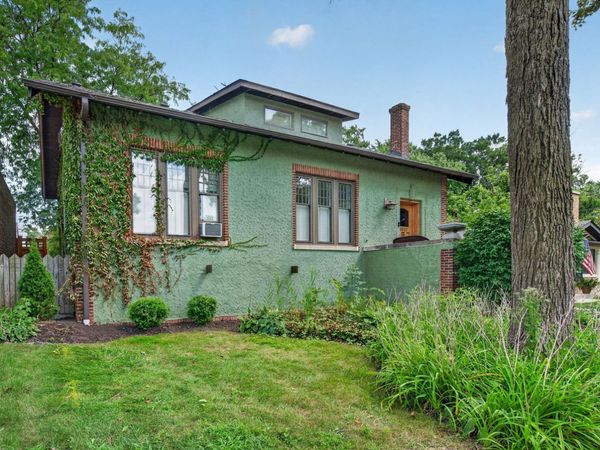 10637 S Oakley Avenue , Chicago, IL 60643