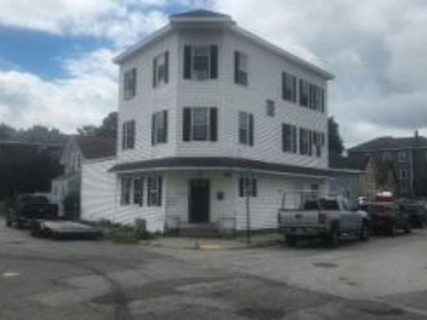 1 Douglas, Worcester, MA 01603