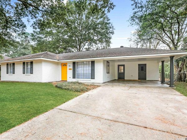 1151 Wylie Dr, Baton Rouge, LA 70808