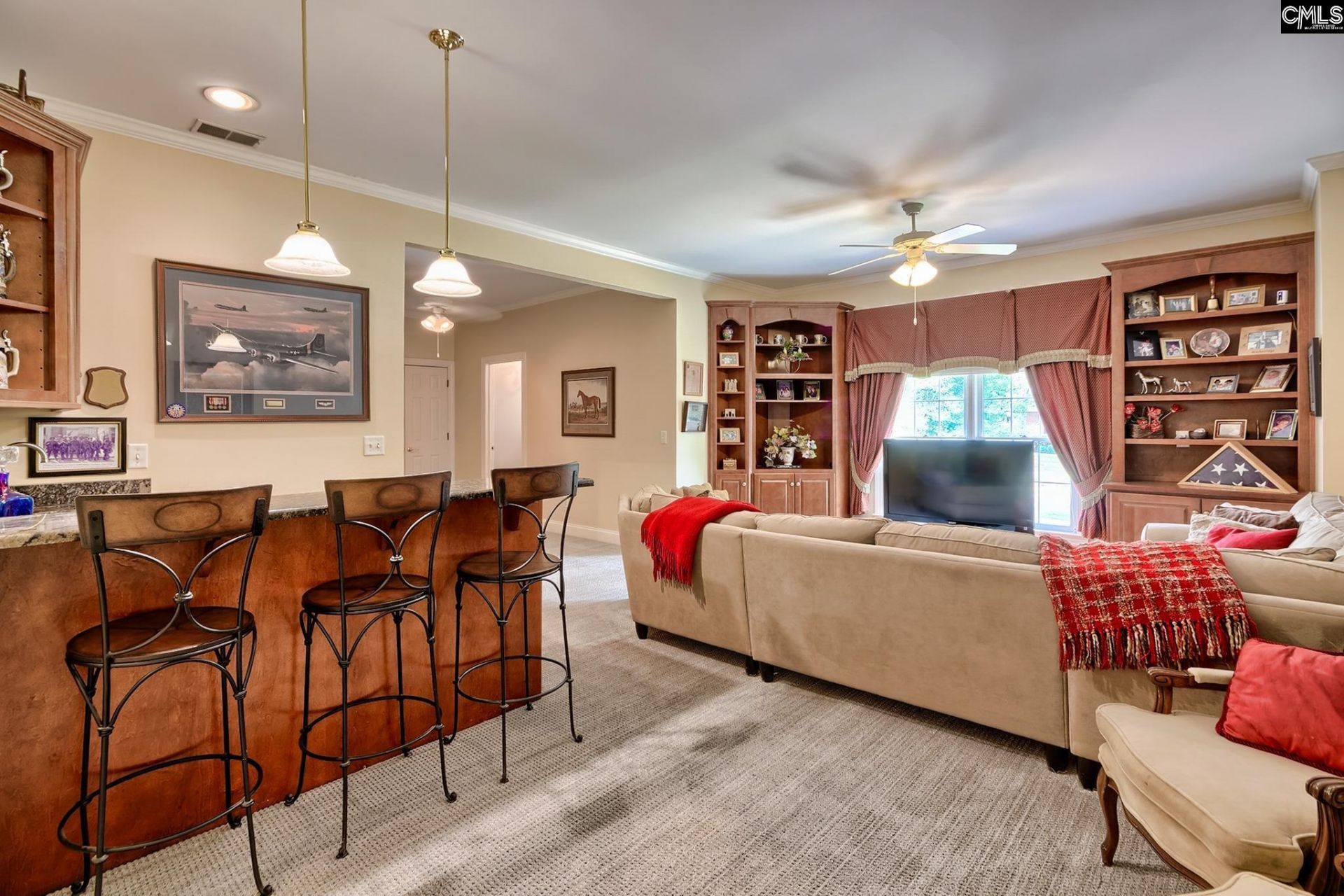 101 Laurent Way Photo 31
