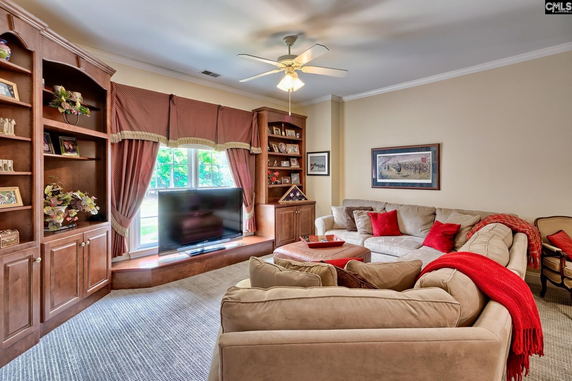 101 Laurent Way Photo 33
