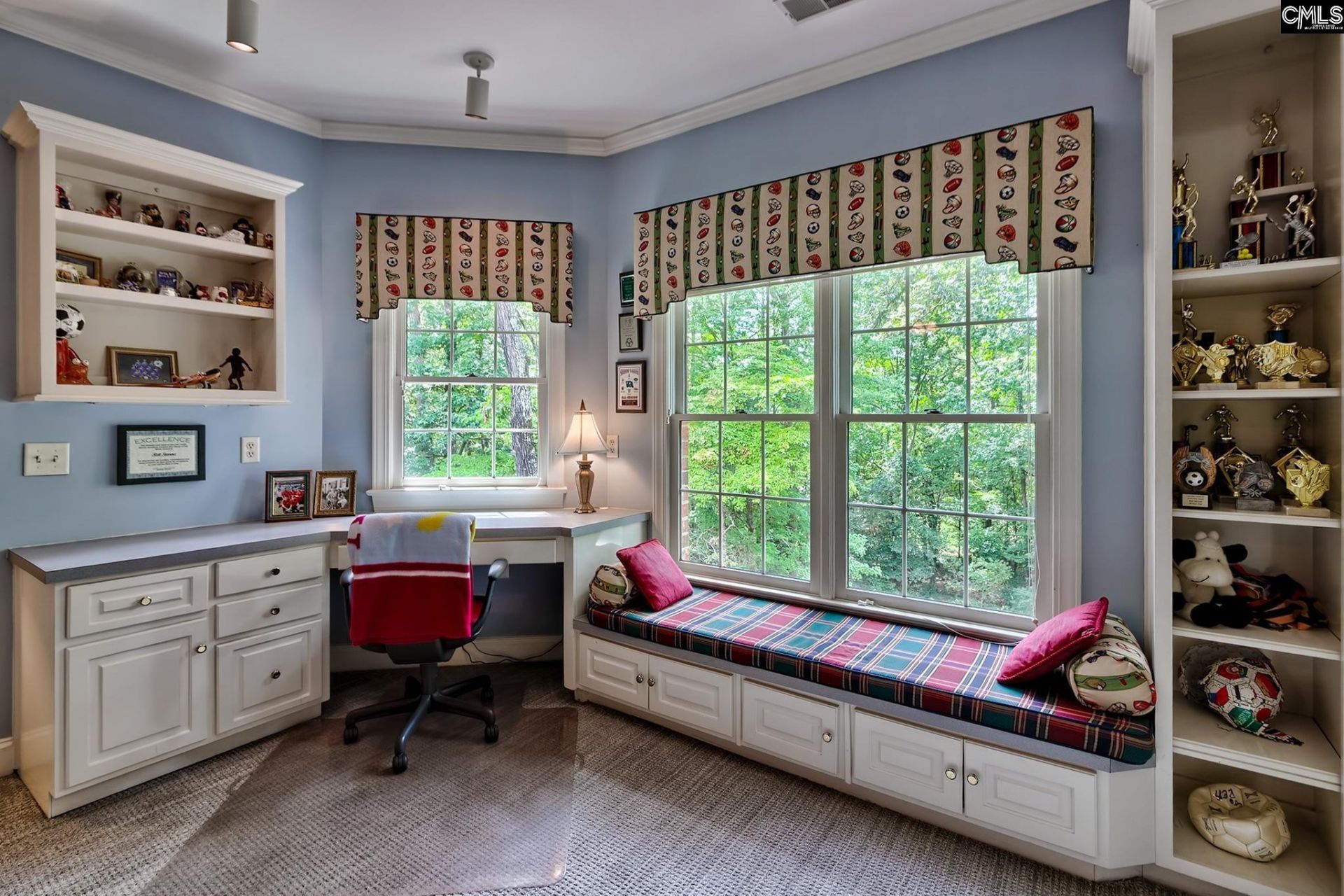 101 Laurent Way  Photo 37