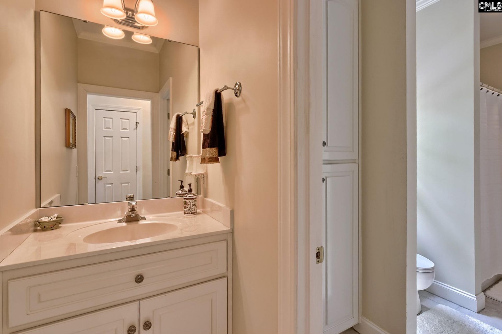 101 Laurent Way  Photo 46