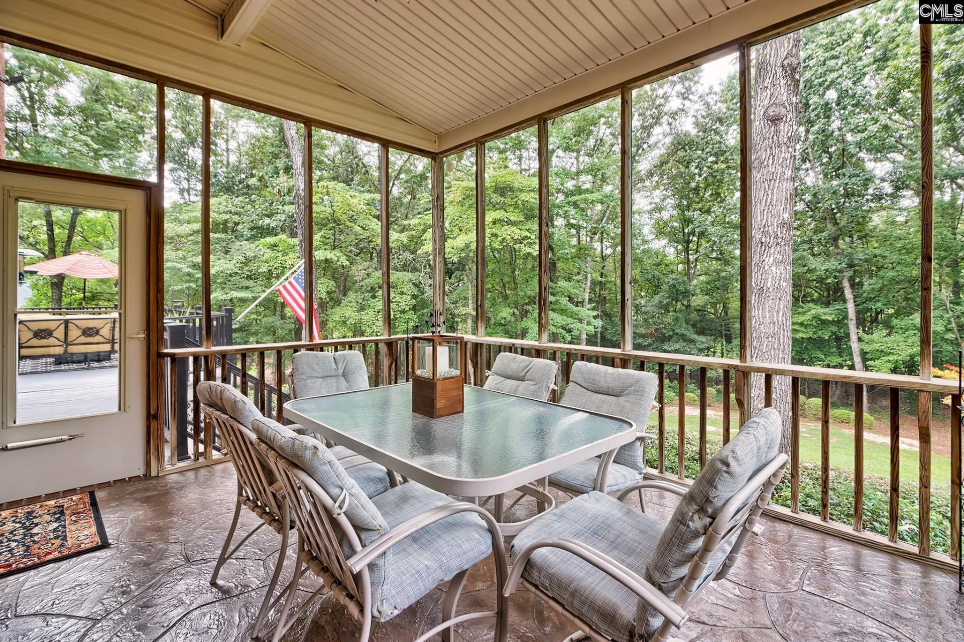 101 Laurent Way  Photo 51