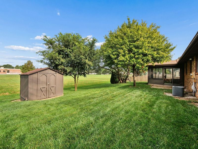 4439 Dawn Drive, Grove City, OH 43123 Photo 4
