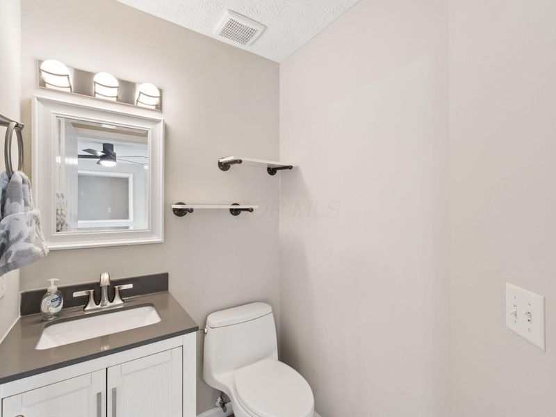 1377 Pansy Street, Unit 203, Blacklick, OH 43004 Photo 23