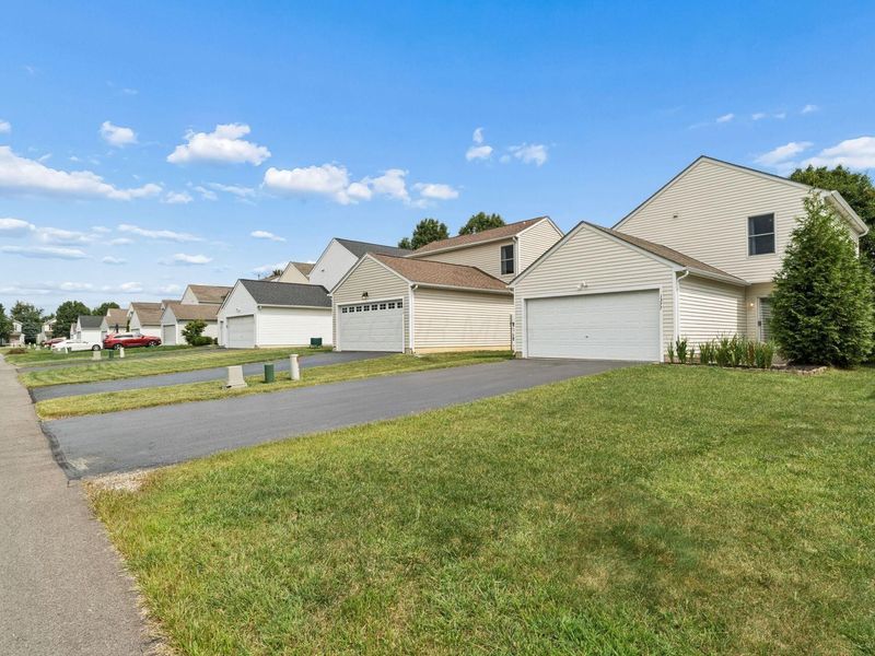 1377 Pansy Street, Unit 203, Blacklick, OH 43004 Photo 6