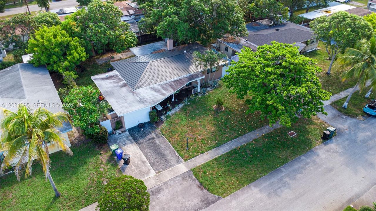 1024 Long Island Ave , Fort Lauderdale, FL 33312 Photo