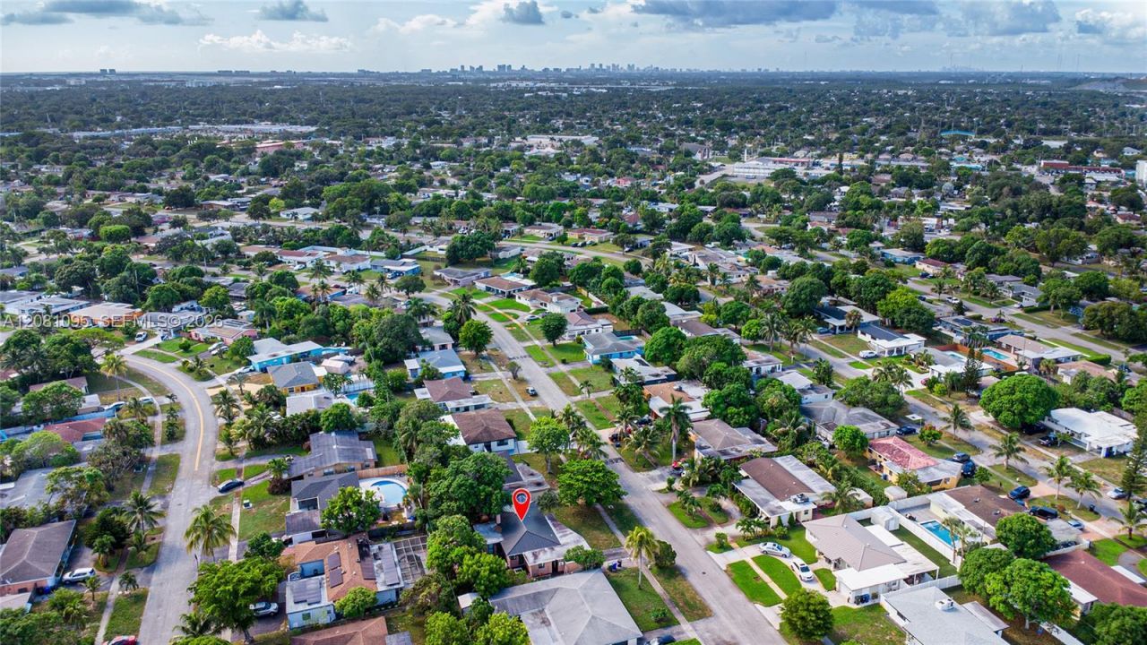 1024 Long Island Ave , Fort Lauderdale, FL 33312 Photo