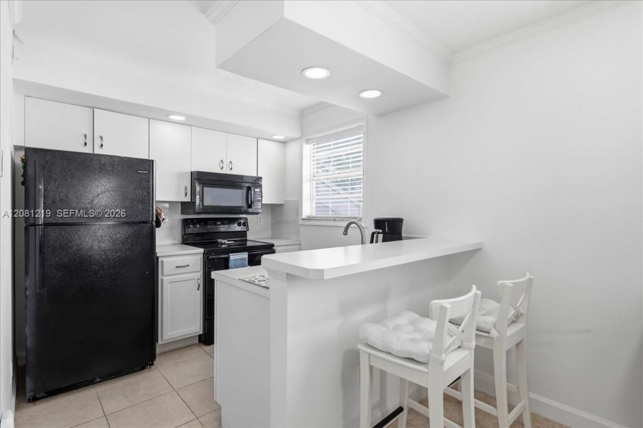 2614 SE 21st Ct , Unit 201-B, Homestead, FL 33035 Photo