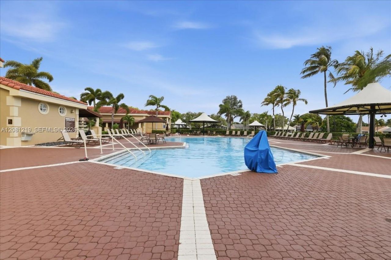 2614 SE 21st Ct , Unit 201-B, Homestead, FL 33035 Photo