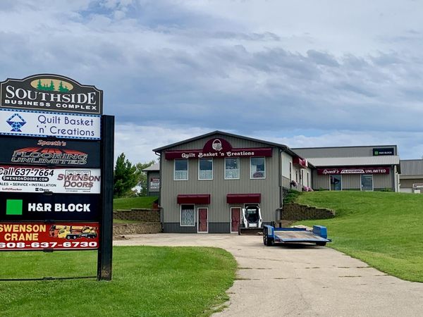 117 FS Drive, Viroqua, WI 54665