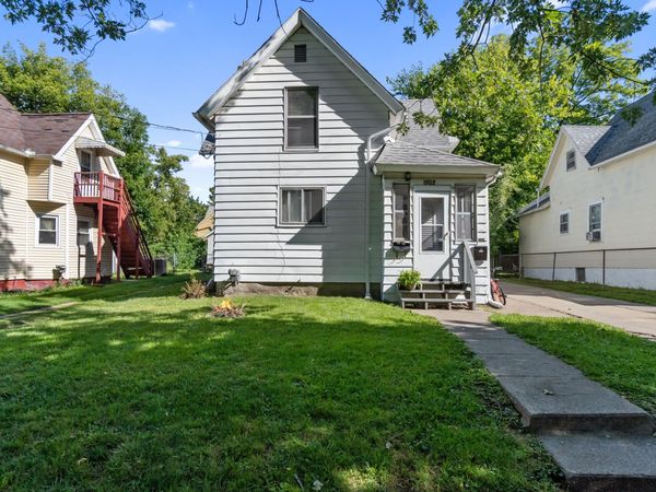 1502 Chapin Street, Jackson, MI 49203