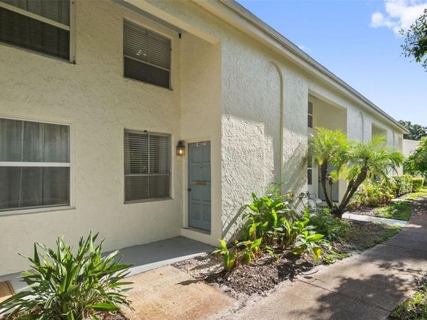 4227 LA PALMA COURT, TAMPA, FL 33611