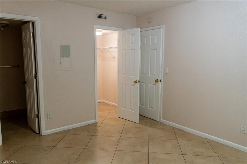 4627 Bayshore Dr , Unit I-4, Naples, FL 34112 Photo