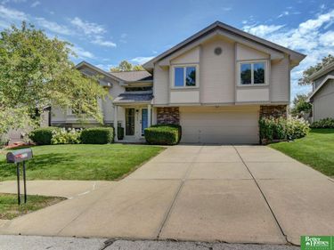 4733 N 109 Circle, Omaha, NE 68164