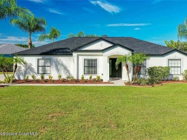 6611 Clair Shore Drive , Apollo Beach, FL 33572