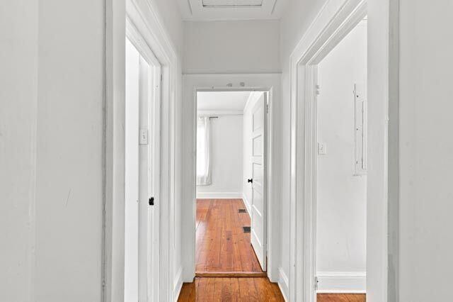 44 Oswego Street Photo 26