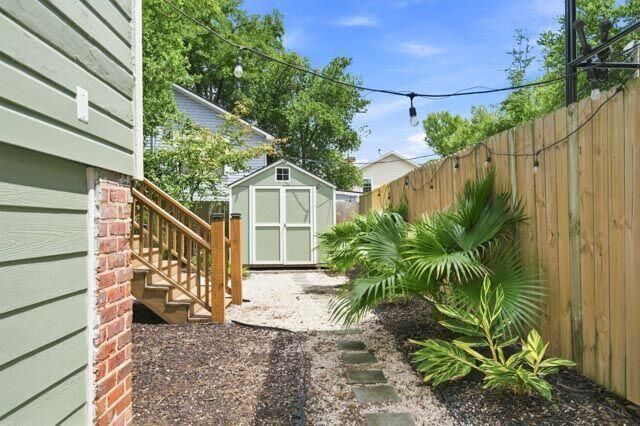 44 Oswego Street Photo 36