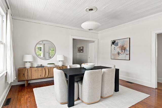 44 Oswego Street Photo 8
