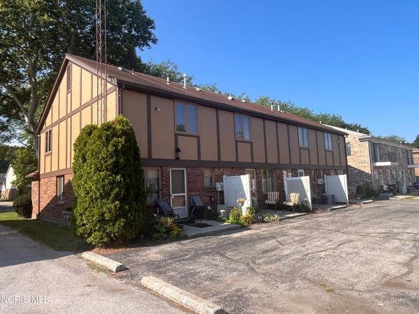 5434 Glenridge Drive , Toledo, OH 43614