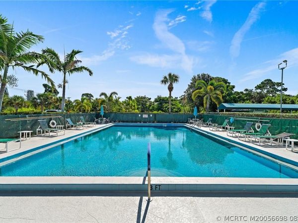 2950 SE Ocean Boulevard, Unit 133-3, Stuart, FL 34996