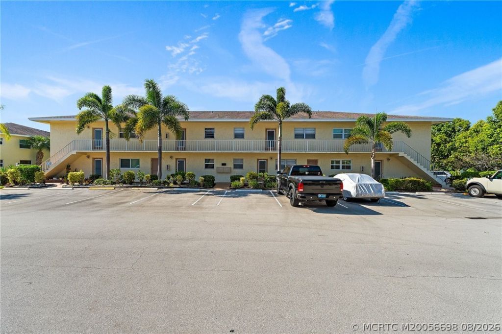 2950 SE Ocean Boulevard, Unit 133-3, Stuart, FL 34996 Photo