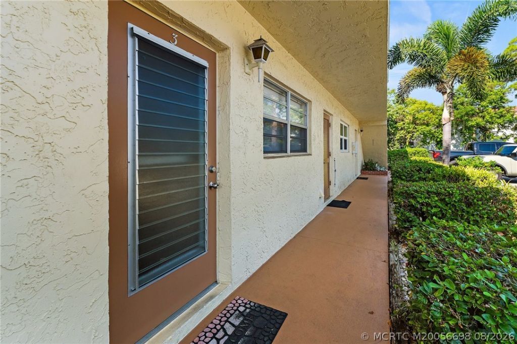2950 SE Ocean Boulevard, Unit 133-3, Stuart, FL 34996 Photo