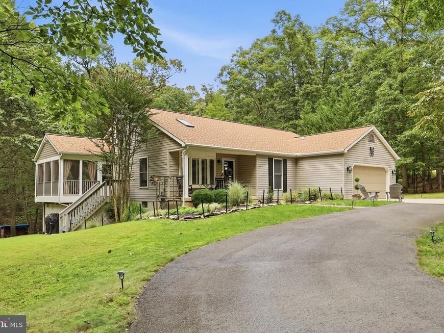 18664 Rivergate Road, Keedysville, MD 21756 Main Photo