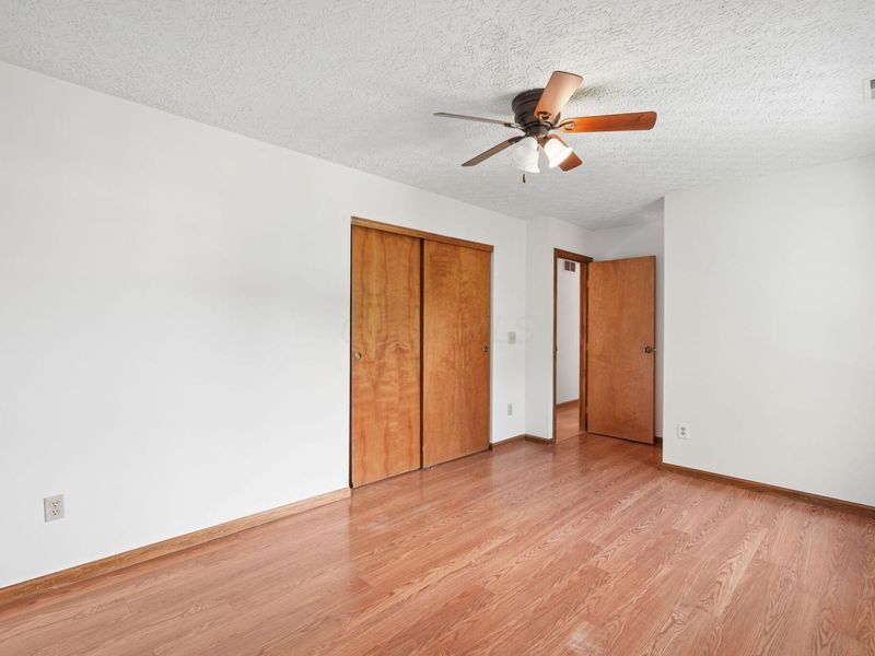 5714 Whispering Oak Boulevard, Hilliard, OH 43026 Photo 34