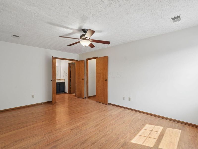 5714 Whispering Oak Boulevard, Hilliard, OH 43026 Photo 36