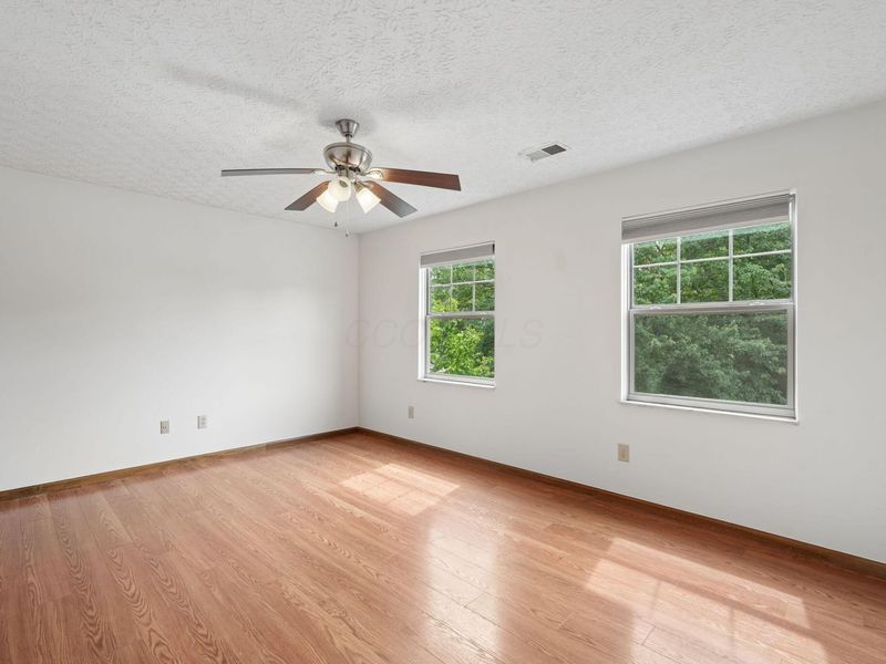 5714 Whispering Oak Boulevard, Hilliard, OH 43026 Photo 37