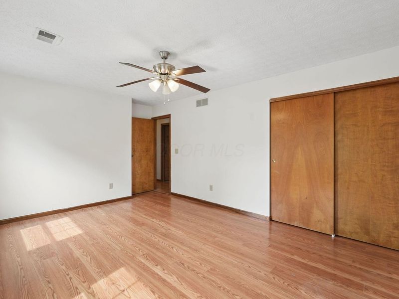 5714 Whispering Oak Boulevard, Hilliard, OH 43026 Photo 38