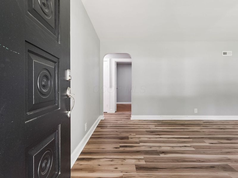 1351 E Allen Street, Lancaster, OH 43130 Photo 6