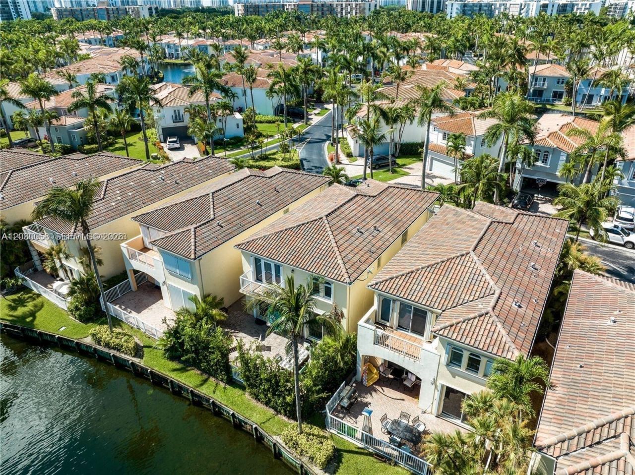 3123 NE 210th St, Aventura, FL 33180 Photo