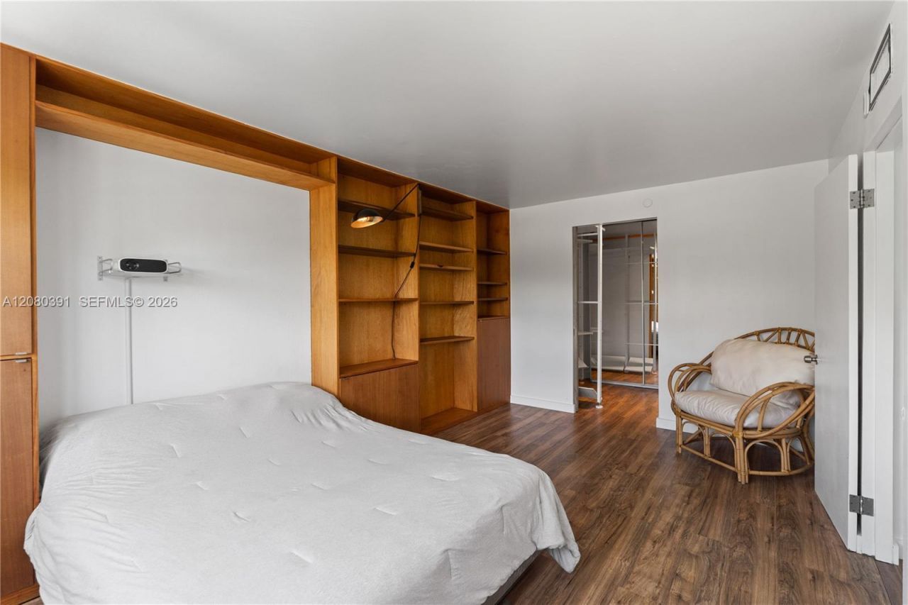 1881 Washington Ave, Unit 4G, Miami Beach, FL 33139 Photo
