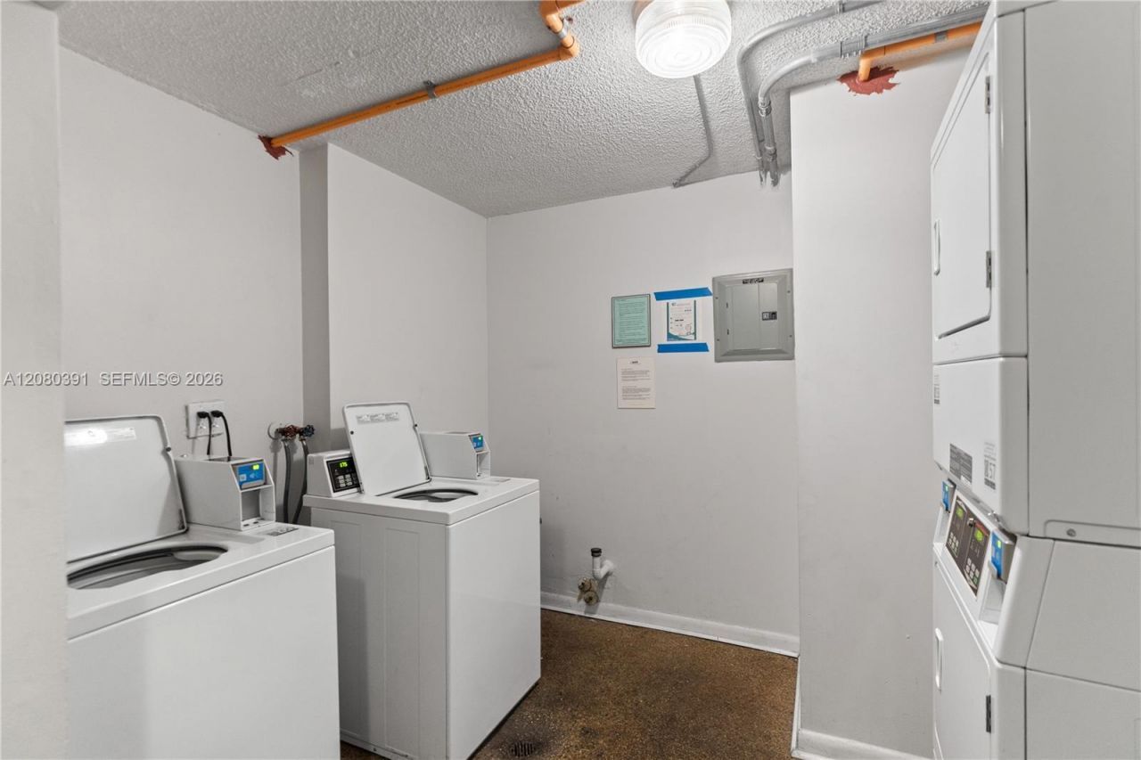 1881 Washington Ave, Unit 4G, Miami Beach, FL 33139 Photo
