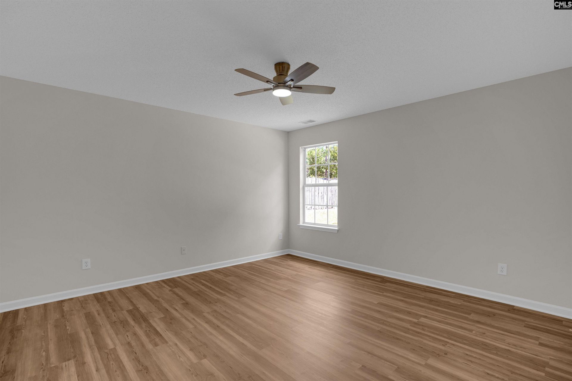 201 Covey Lane Photo 18