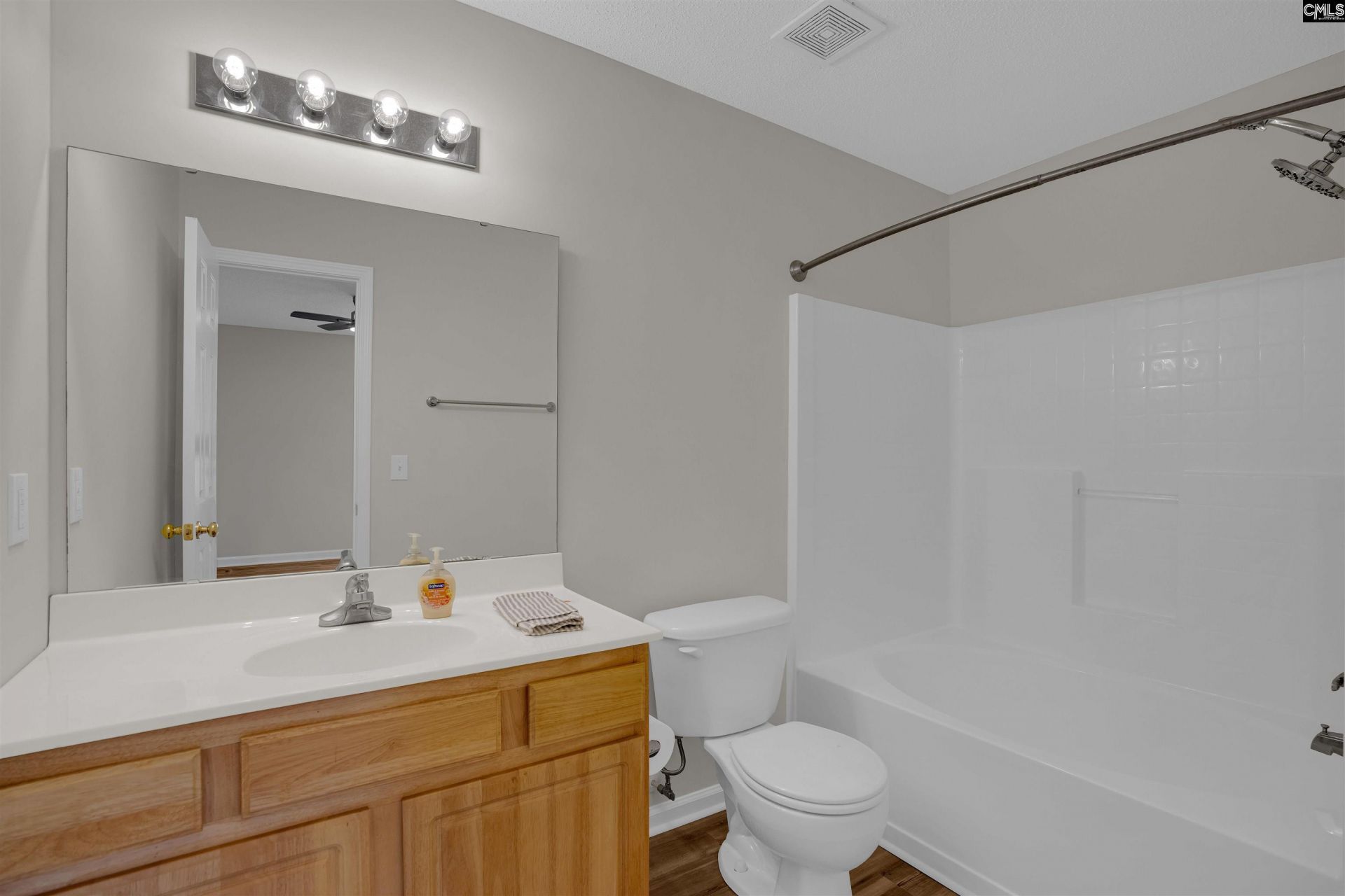 201 Covey Lane Photo 26