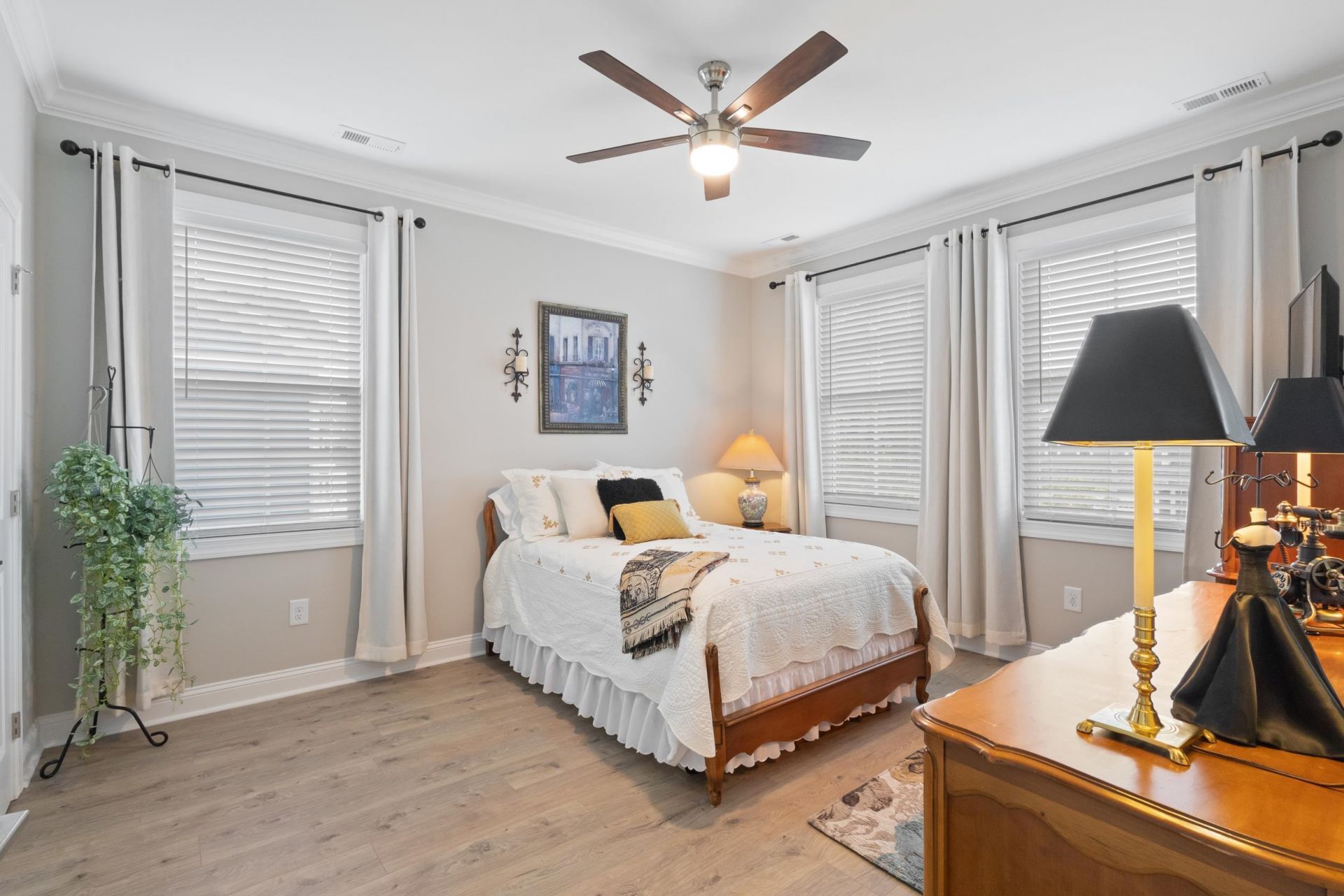 1136 Fiddlehead Way  Photo 35