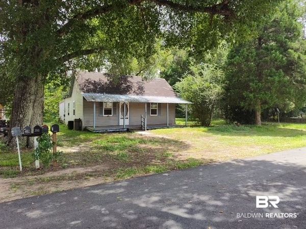 306 NE 1st Street, Summerdale, AL 36580